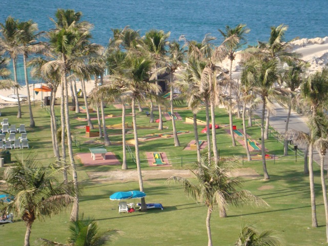 Minigolf Jebel Ali Resort | City Golf Europe