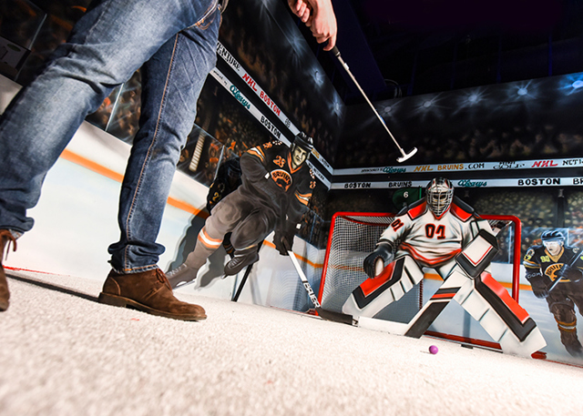 Hockey obstacle at Mall of Scandinavia
