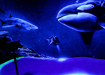 Black light diver